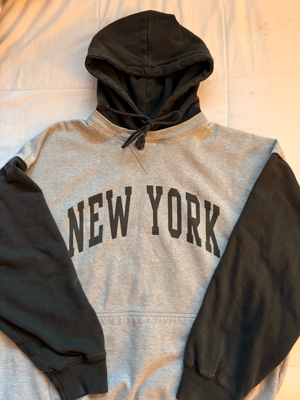 Brandy Melville Two-Tone New York Hoodie - Gray & Black